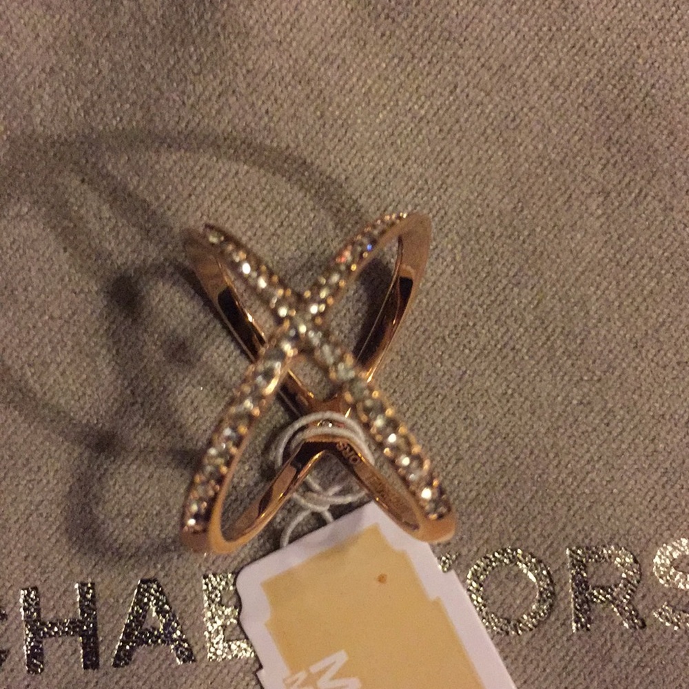 MICHAEL KORS - Pave X ROSE GOLD RING (NEW) - Picture 2 of 5